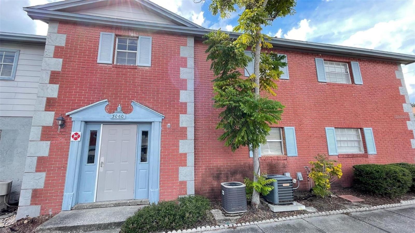 3060 GEORGE MASON AVE #10C