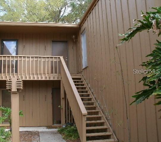 222 CROWN OAKS WAY #222