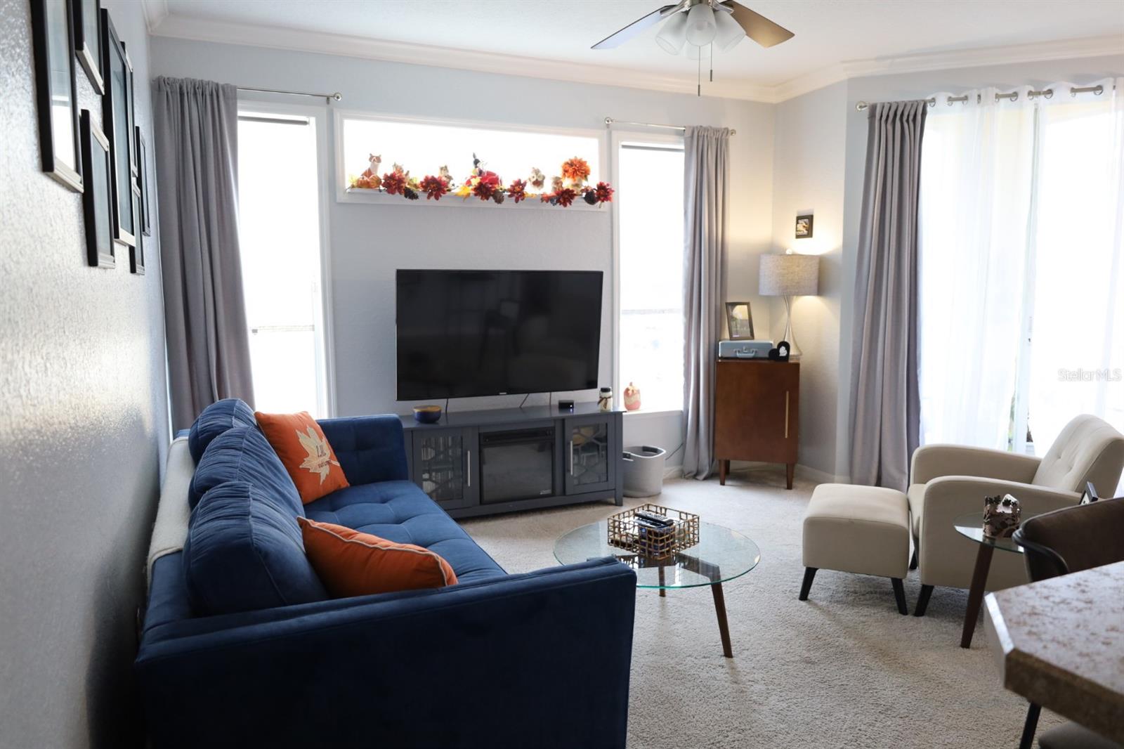 1125 LAKE SHADOW CIR #5211