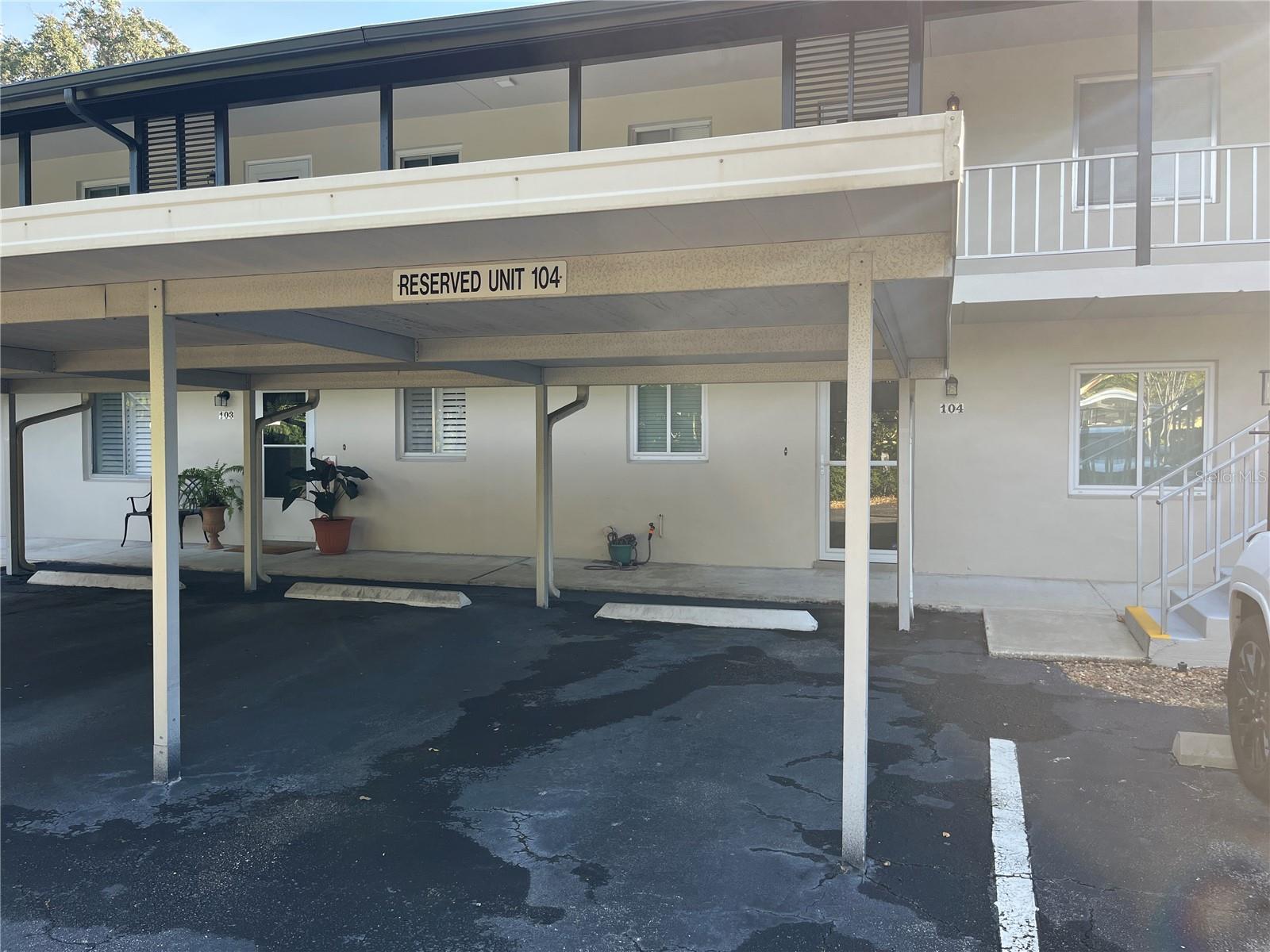 210 MAGNOLIA RD #104