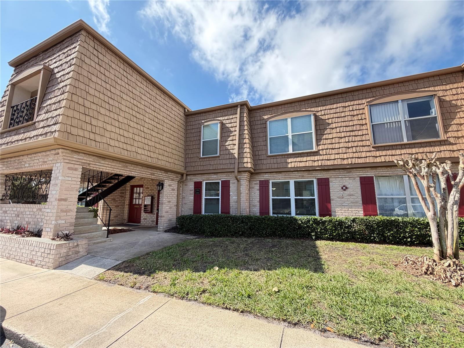 200 SAINT ANDREWS BLVD #2302