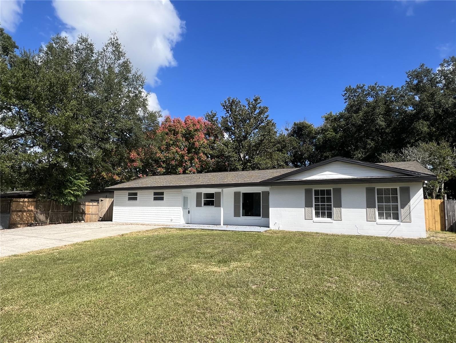 2890 BRANTLEY HILLS CT