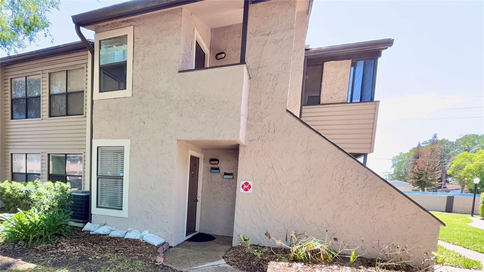 3038 ANTIQUE OAKS CIR #165