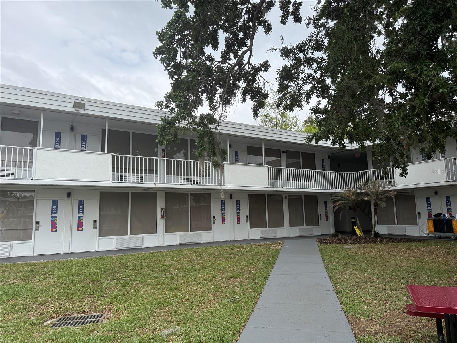 2930 POLYNESIAN ISLES BLVD #233