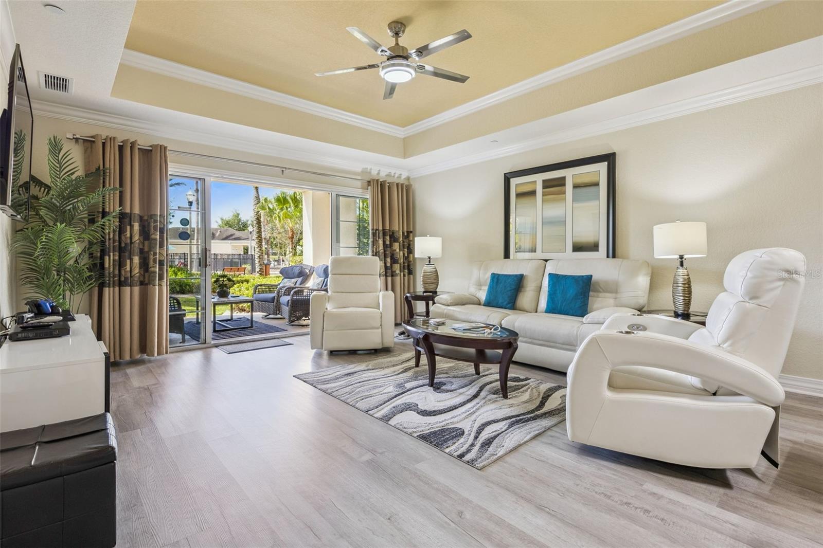 7602 SANDY RIDGE DR #103