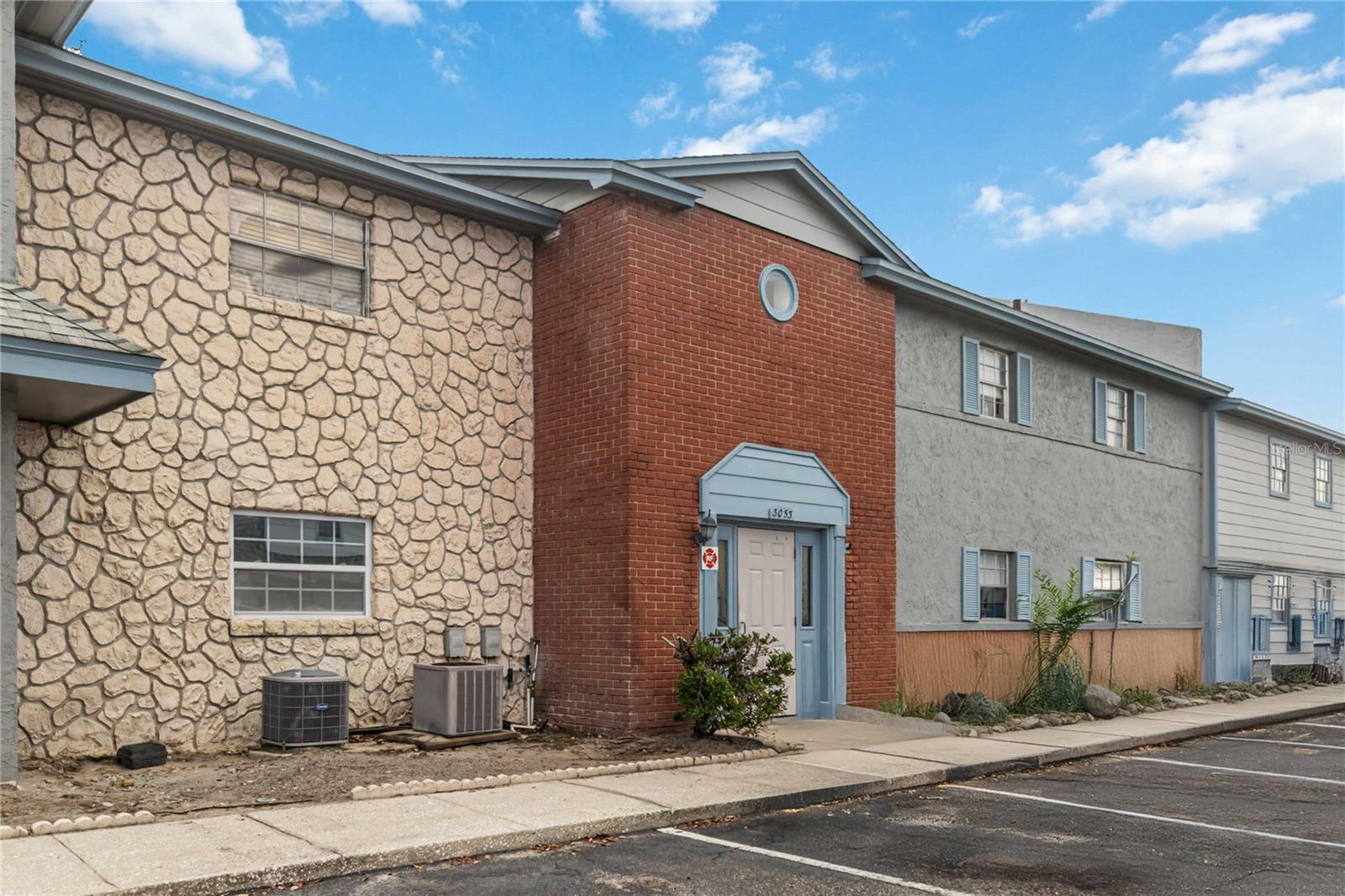 3053 GEORGE MASON AVE #8A