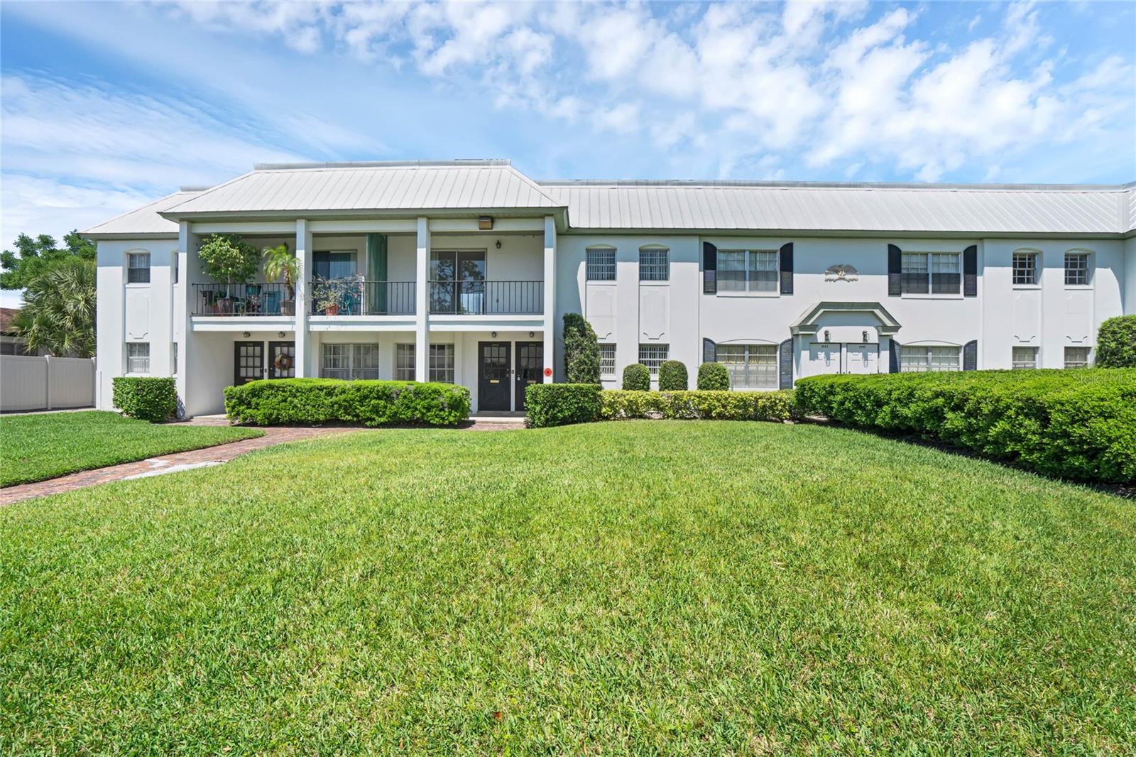 1941 LANIER CT