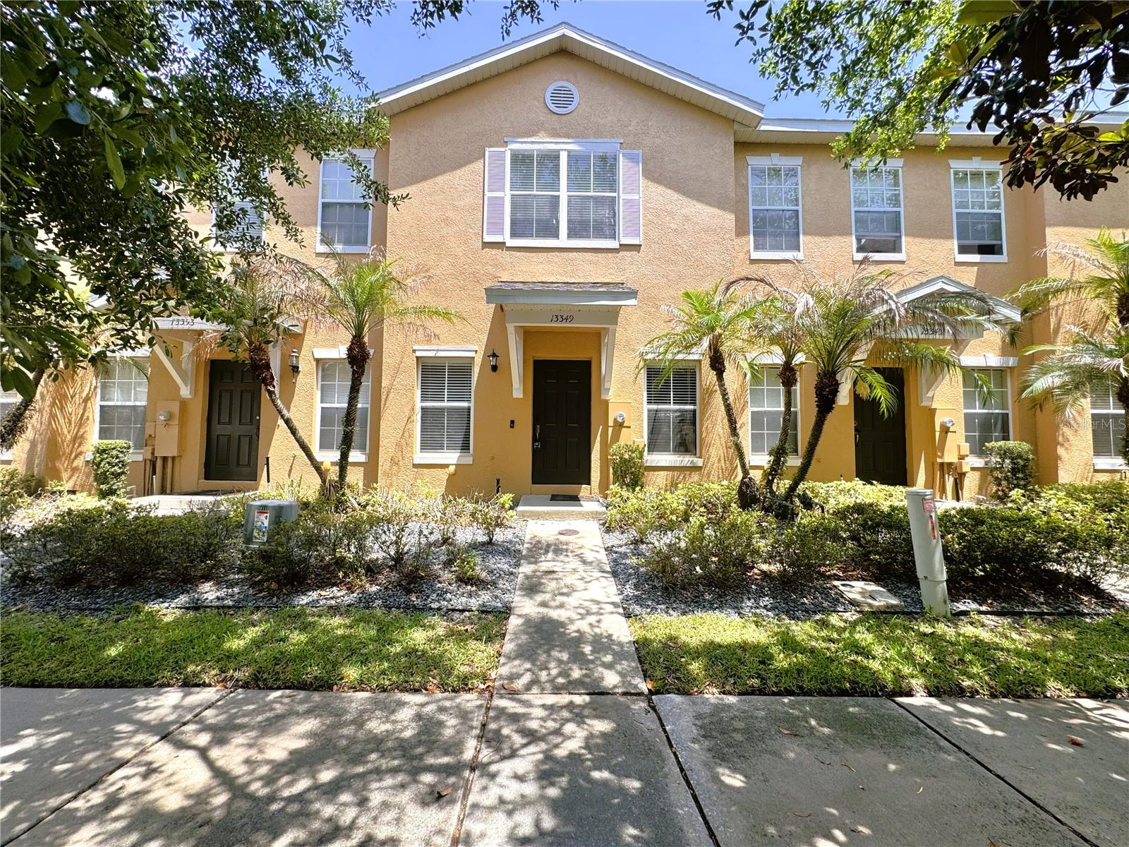13349 HARBOR SHORE LN