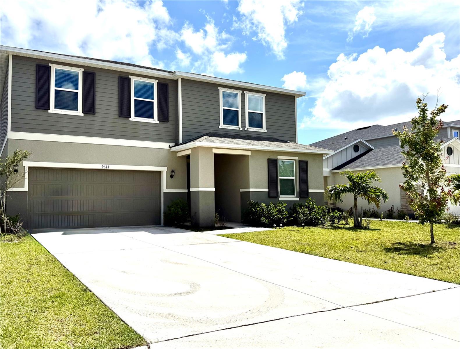 9544 SANDY BLUFFS CIR