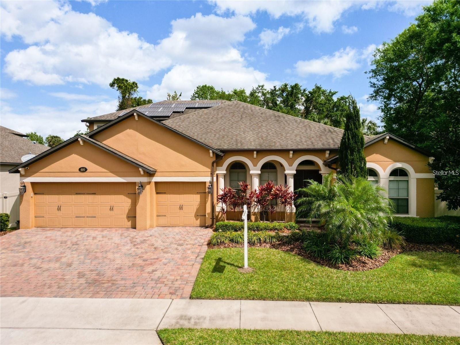 600 STONE OAK DR