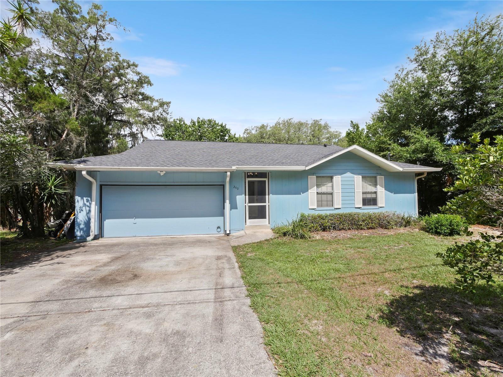 240 MAUREEN DR