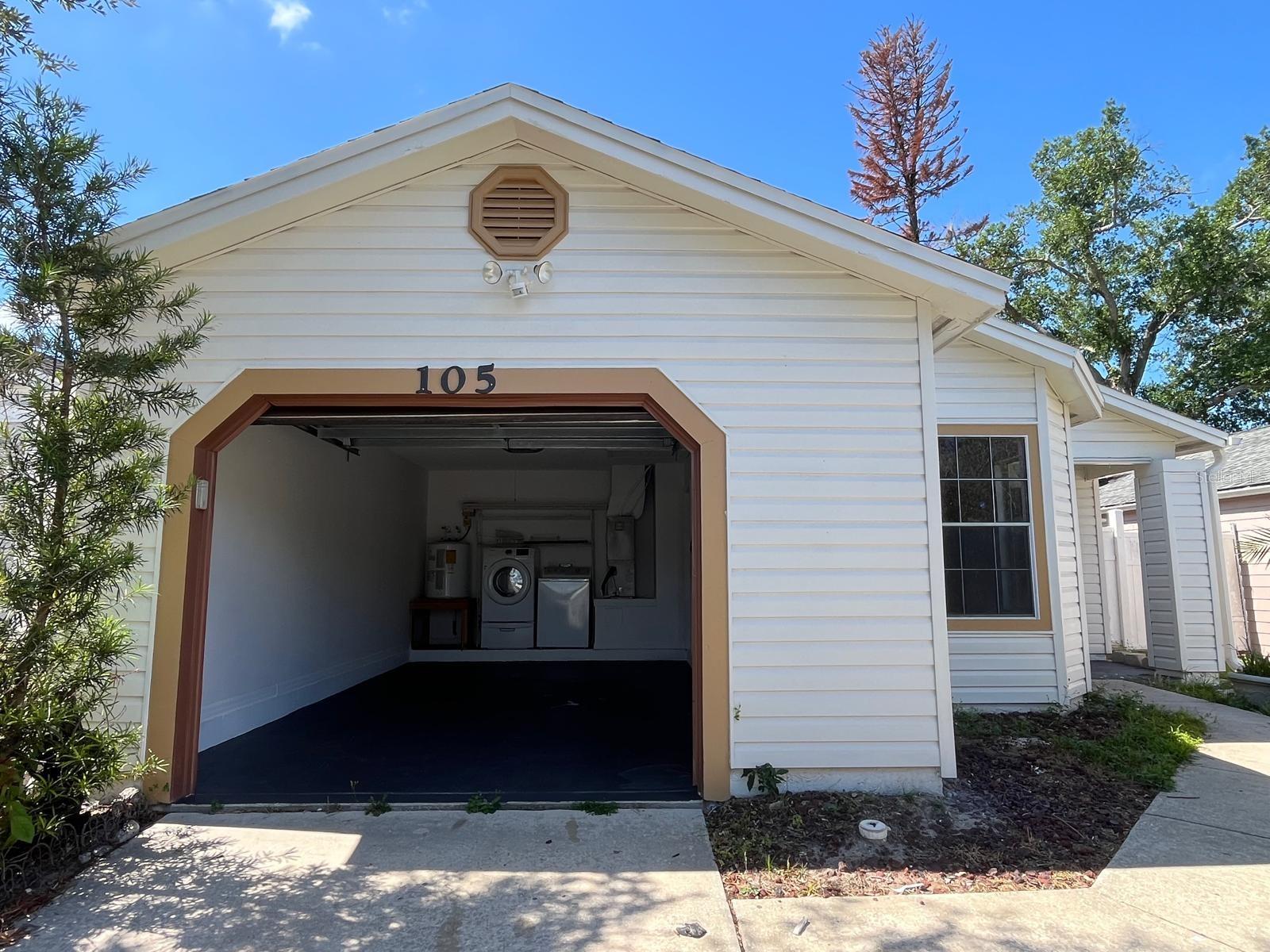 105 COBBLESTONE WAY
