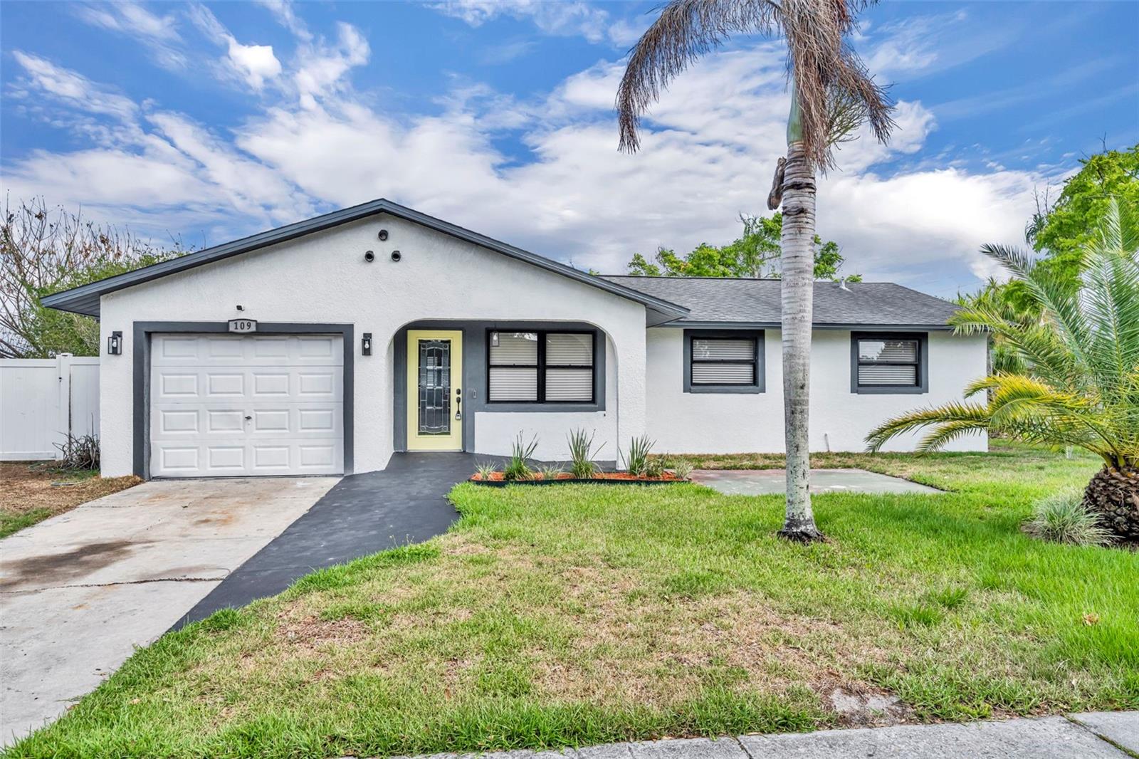 109 SCOTT DR