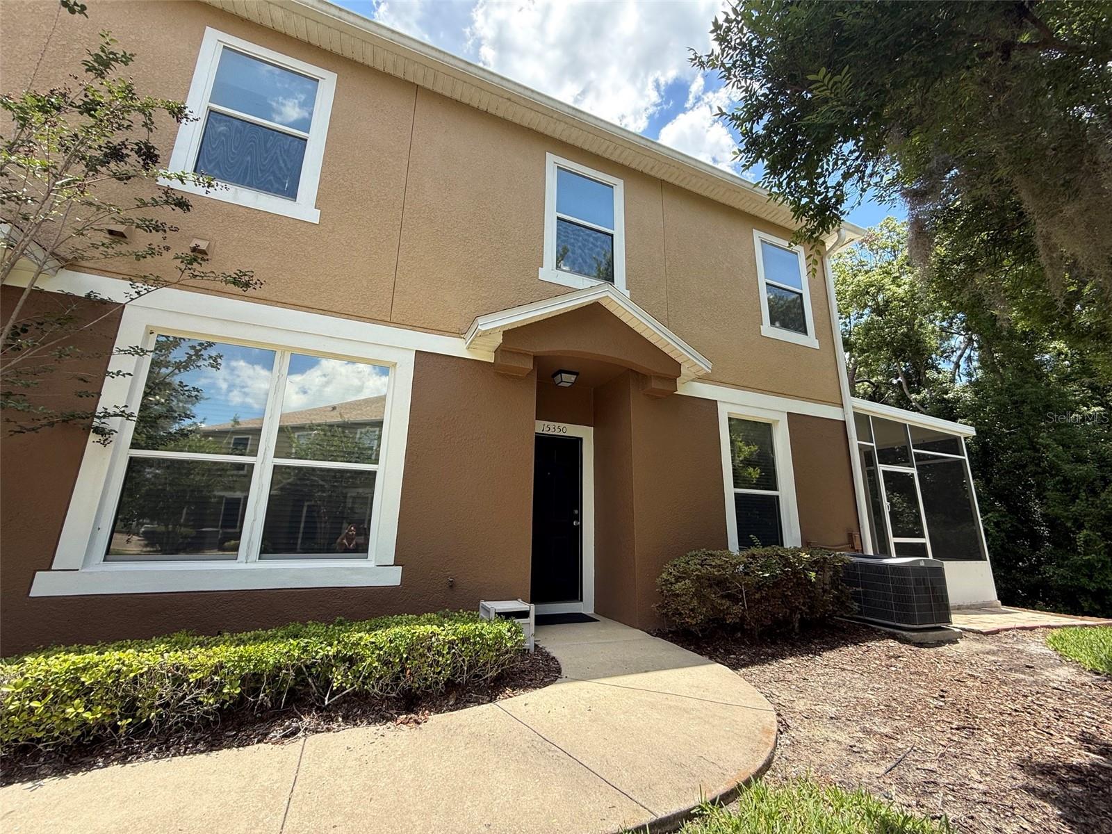 15350 OAK APPLE CT #17B