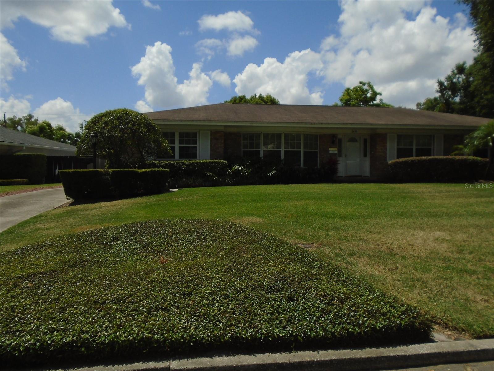 2430 DELORAINE TRL