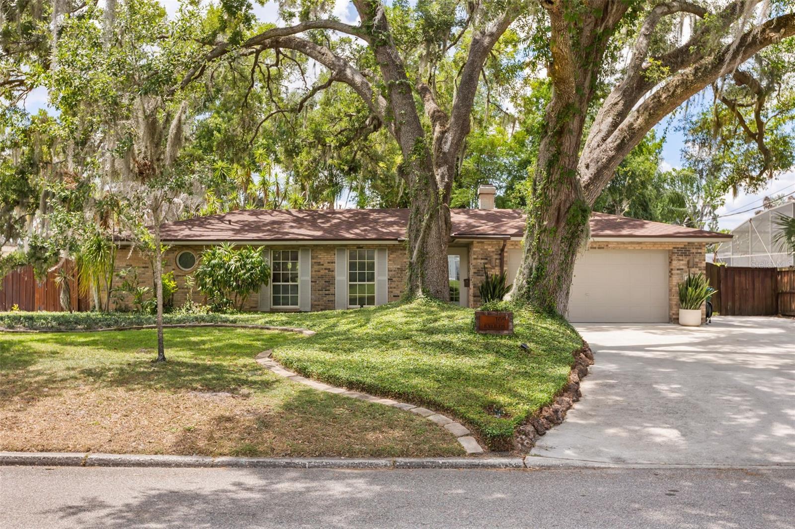 109 KYLE DR