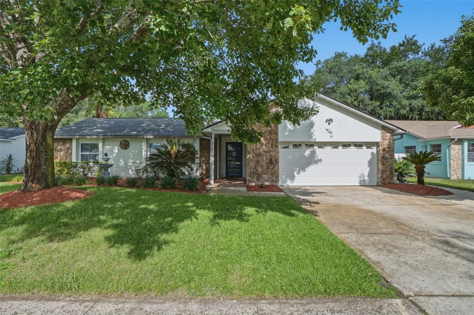 1511 GLADIOLAS DR