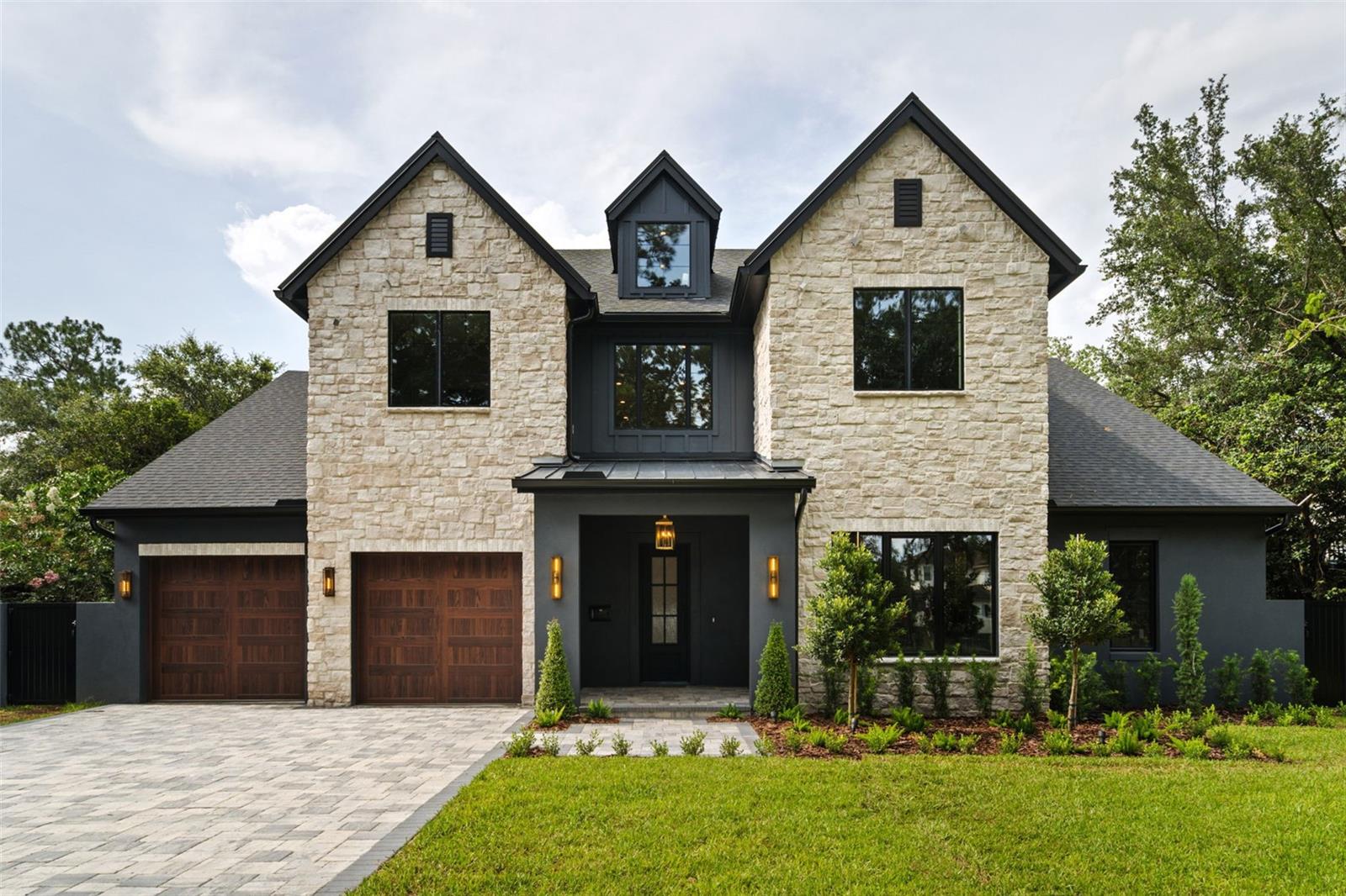 1811 ONECO AVE