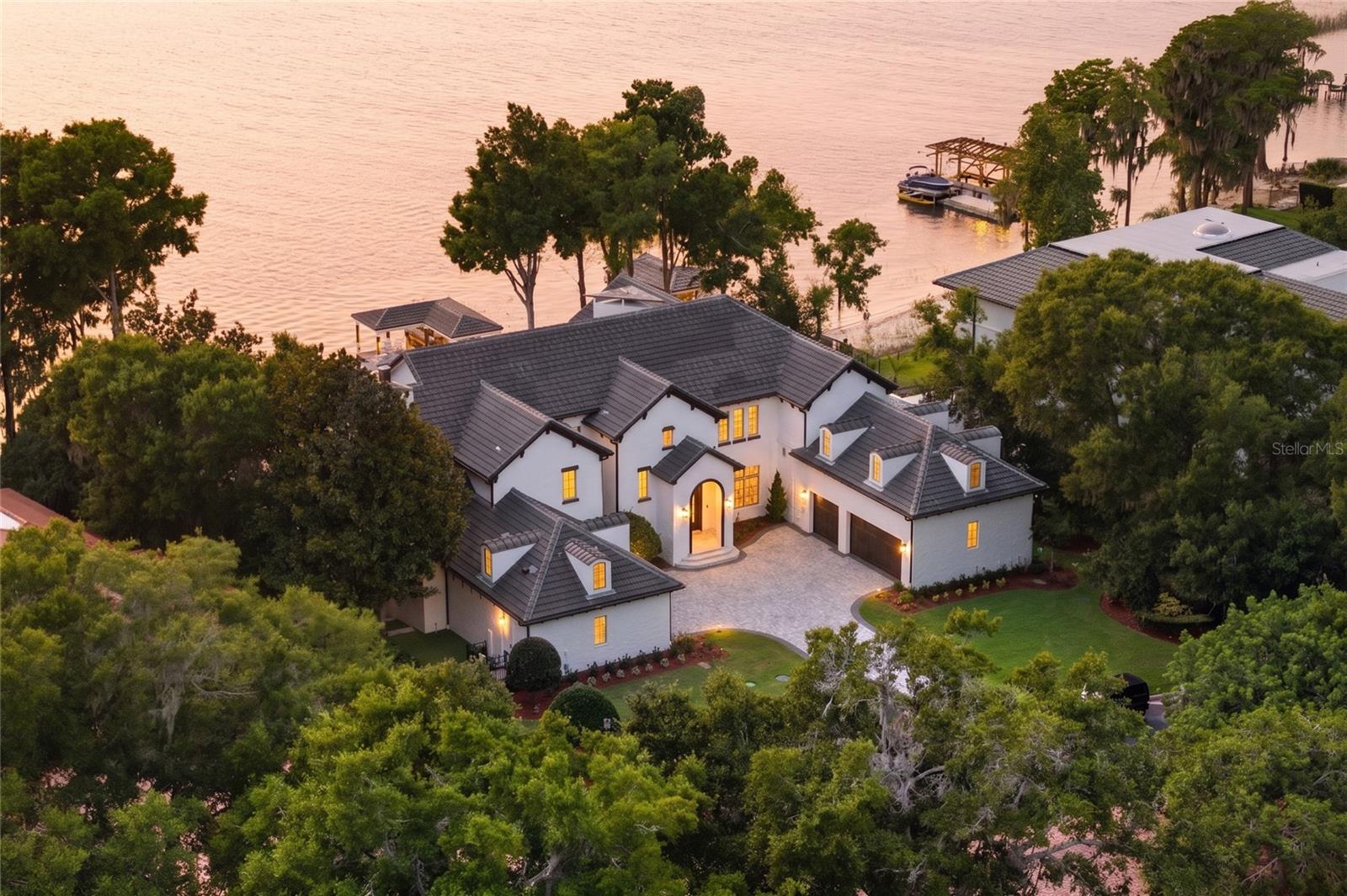 9832 Laurel Valley Dr