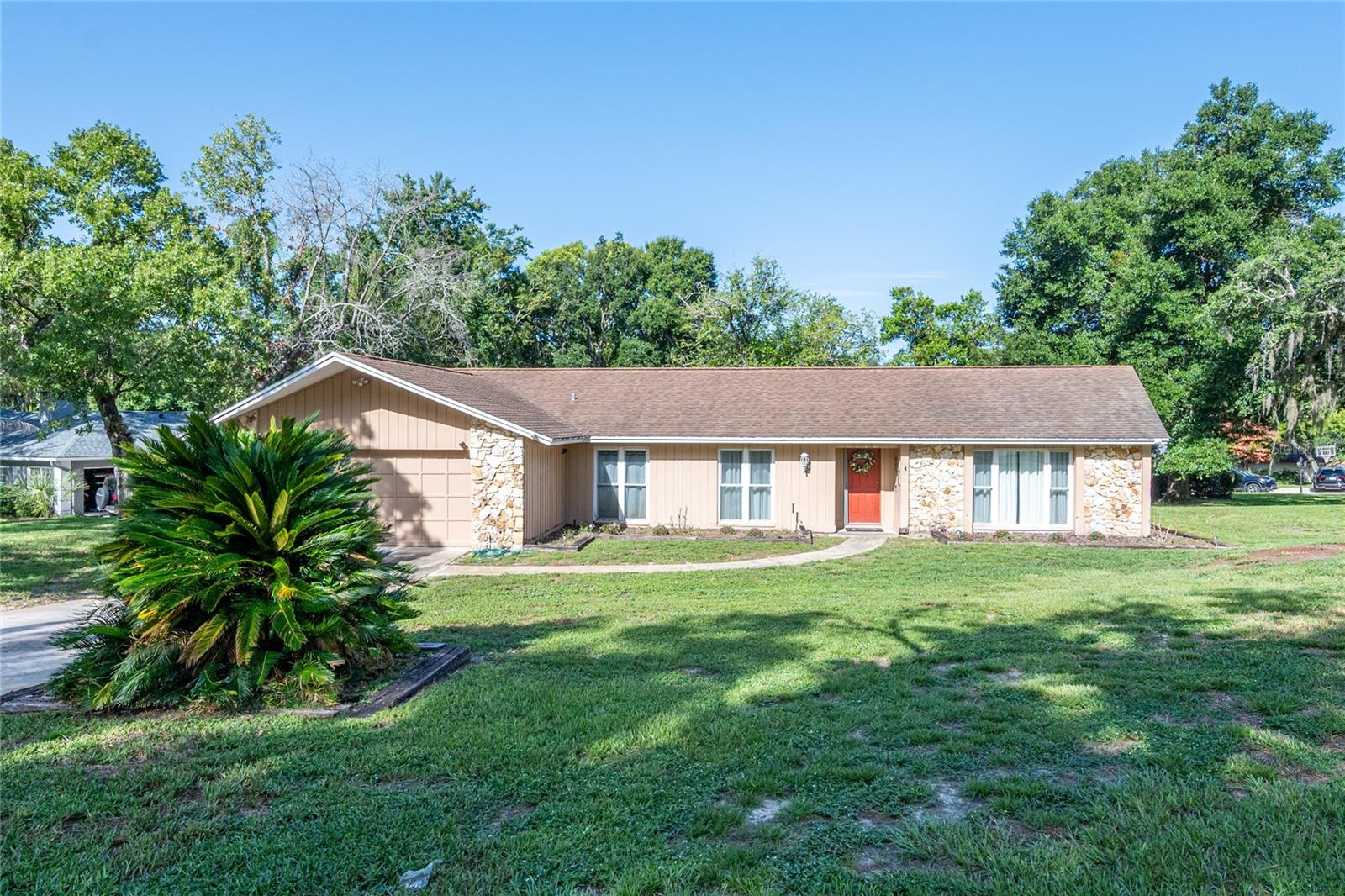 800 SWEETWATER CREEK CT