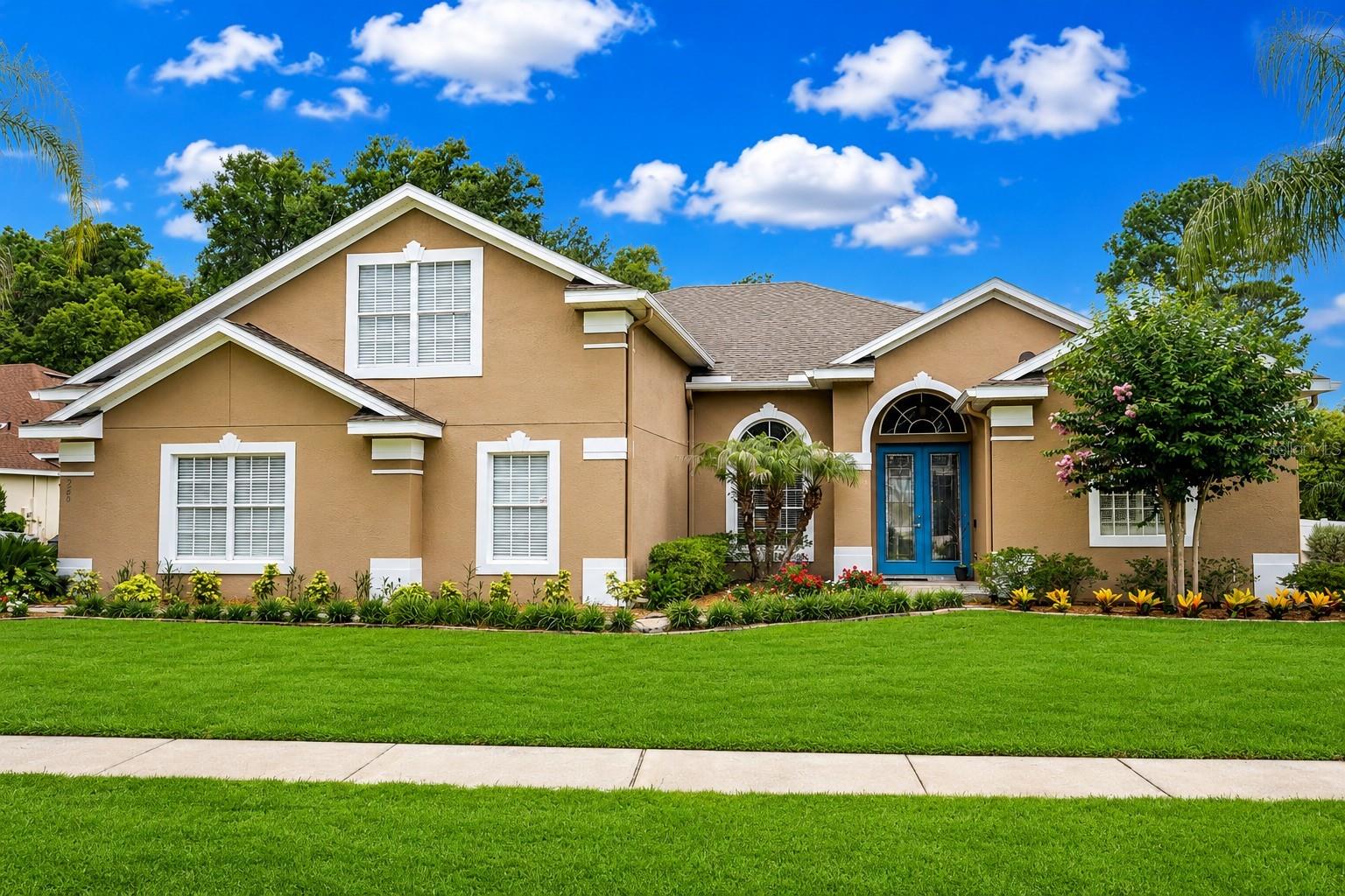 220 CAPRI COVE PL