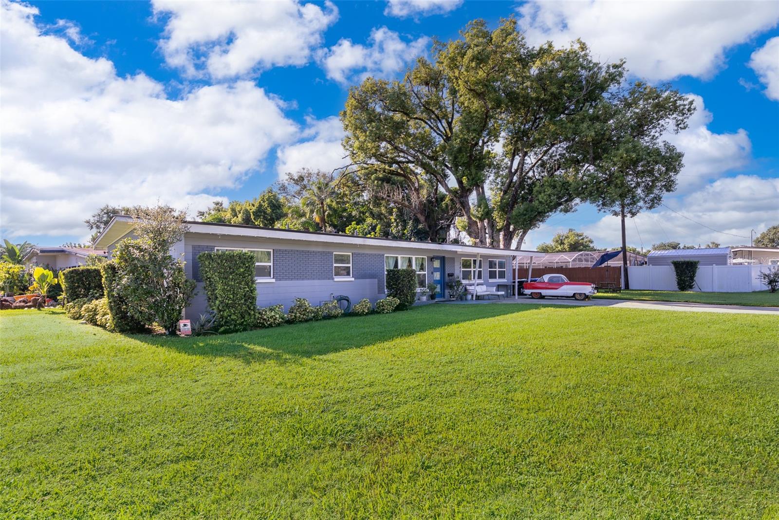240 ORANGE TERRACE DR