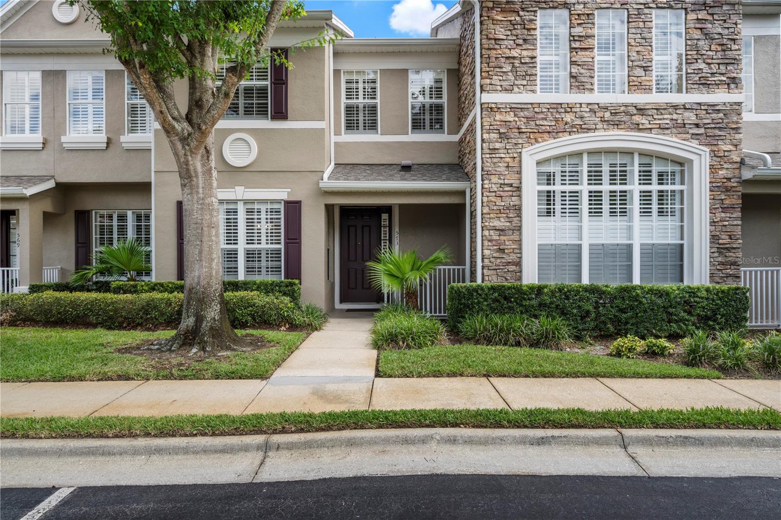 573 SHINING ARMOR LN