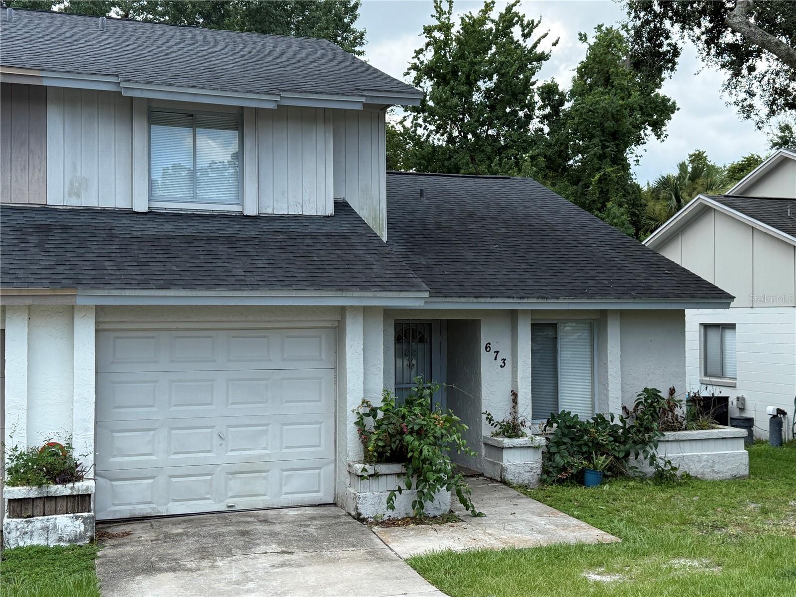 673 N WILDFLOWER CT