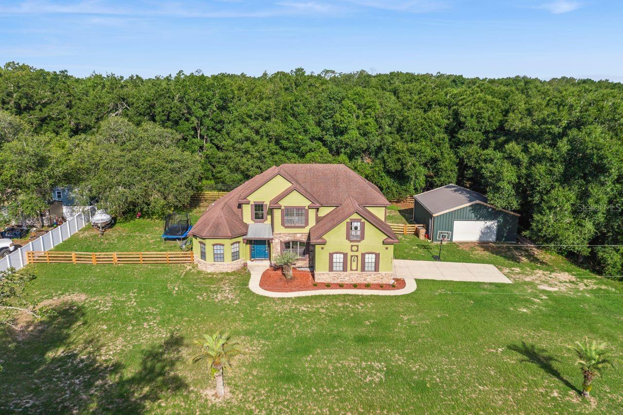 Property photo 2