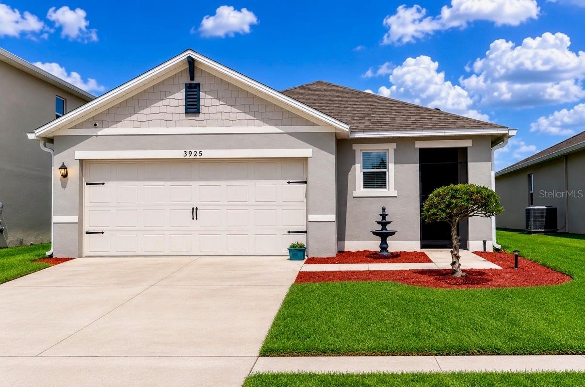 3925 ANGOLA LN