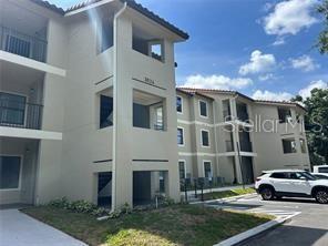 3024 PARKWAY BLVD #106