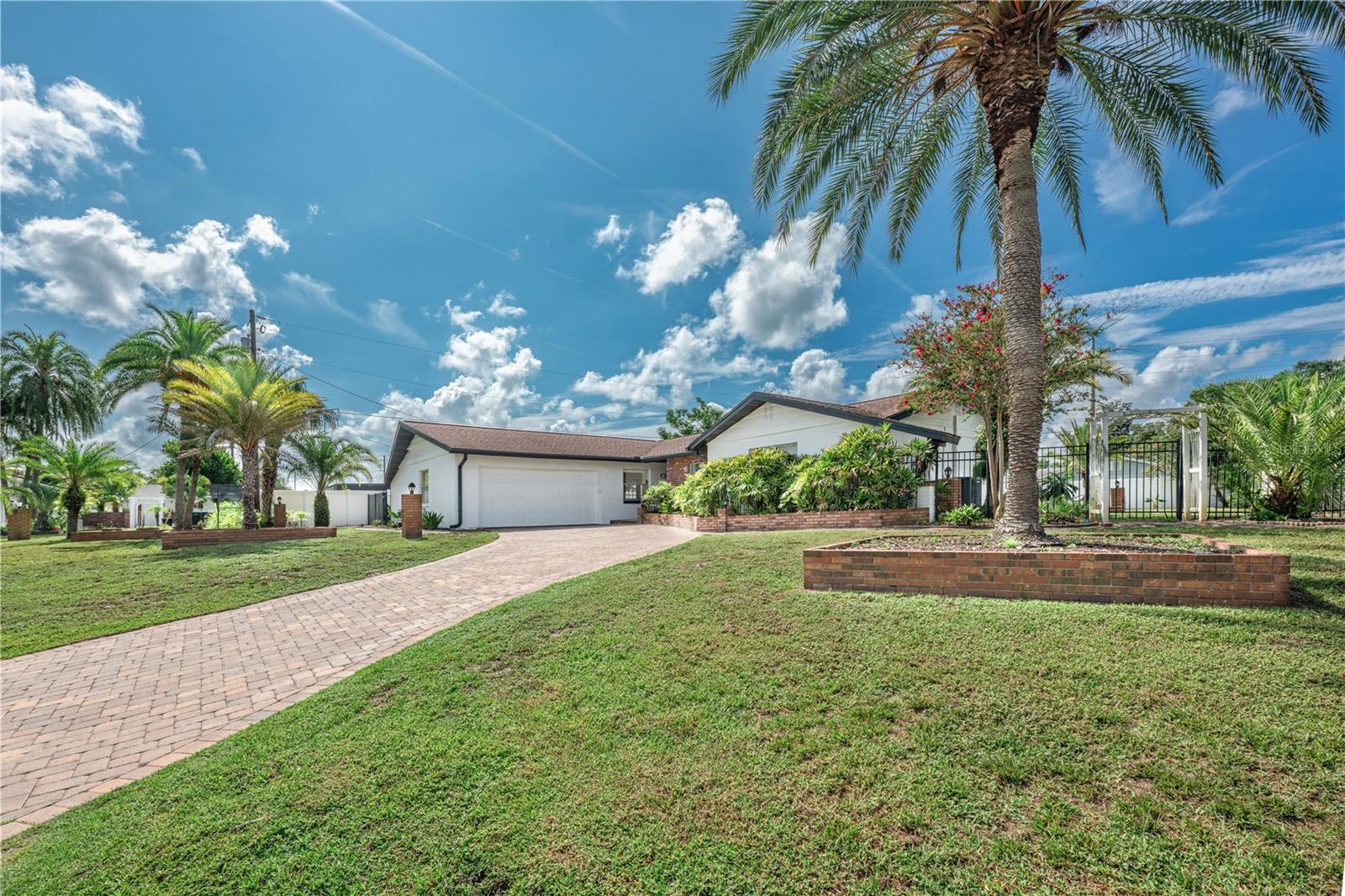 2826 AMBERGATE RD