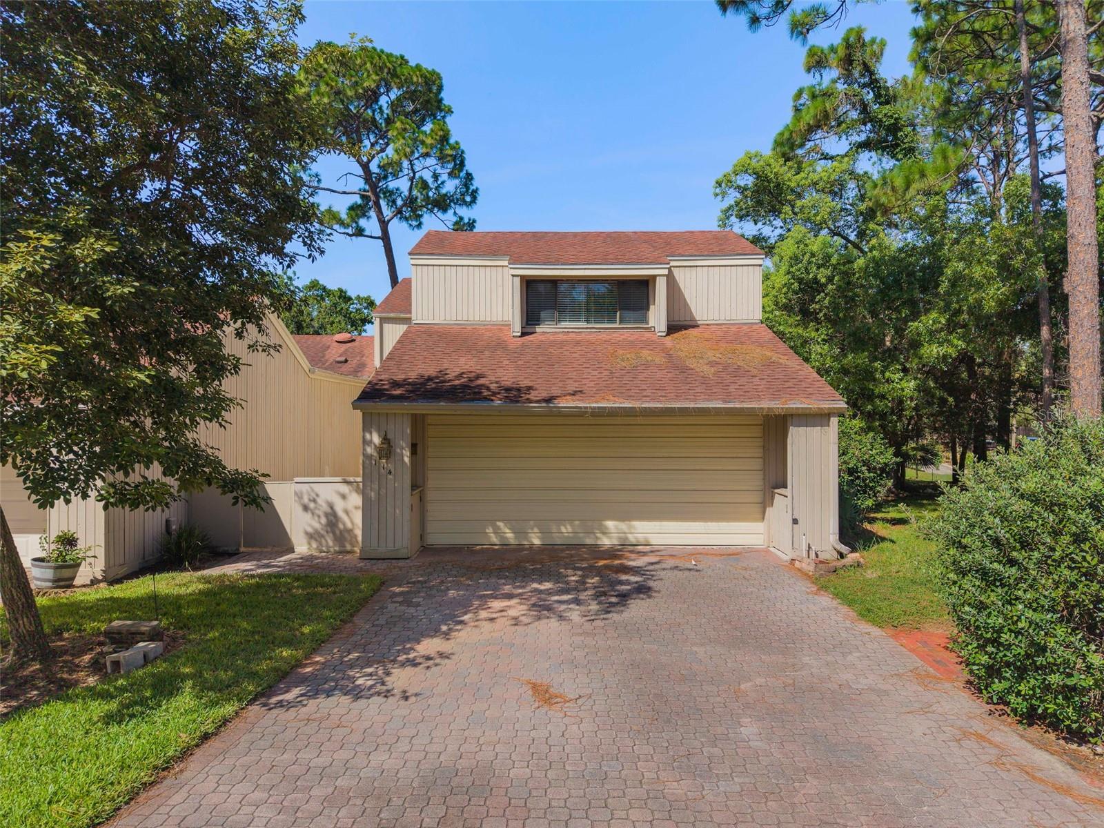 114 HIDDEN OAK DR