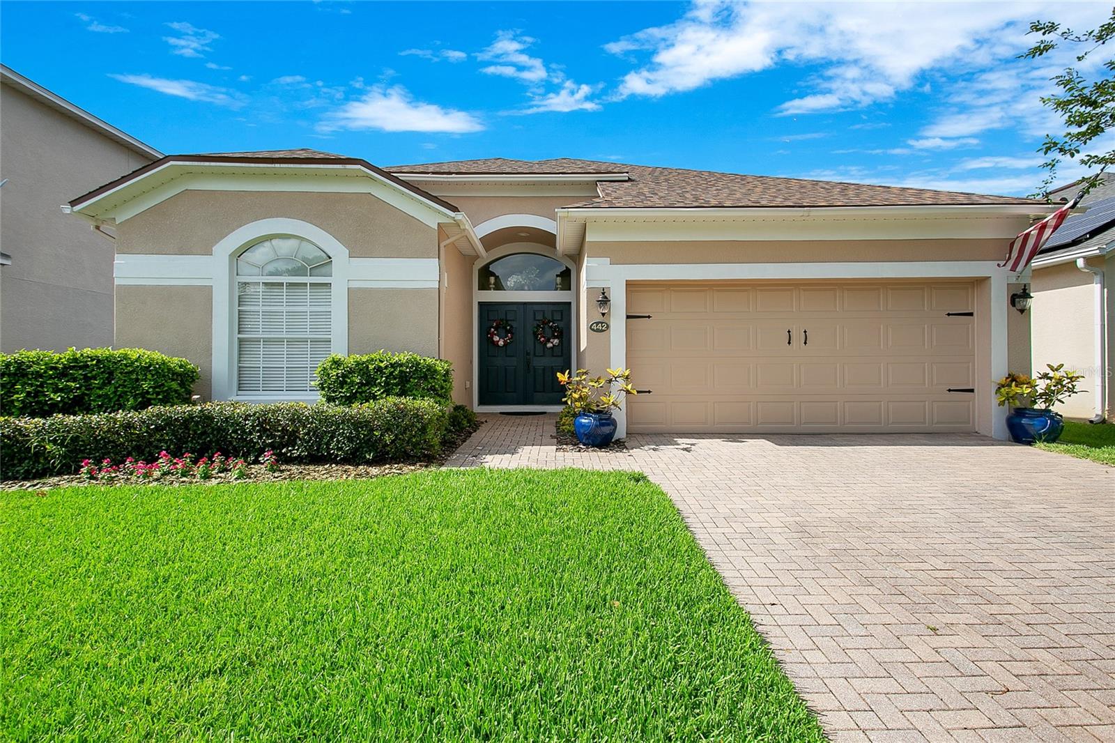 442 HOME GROVE DR