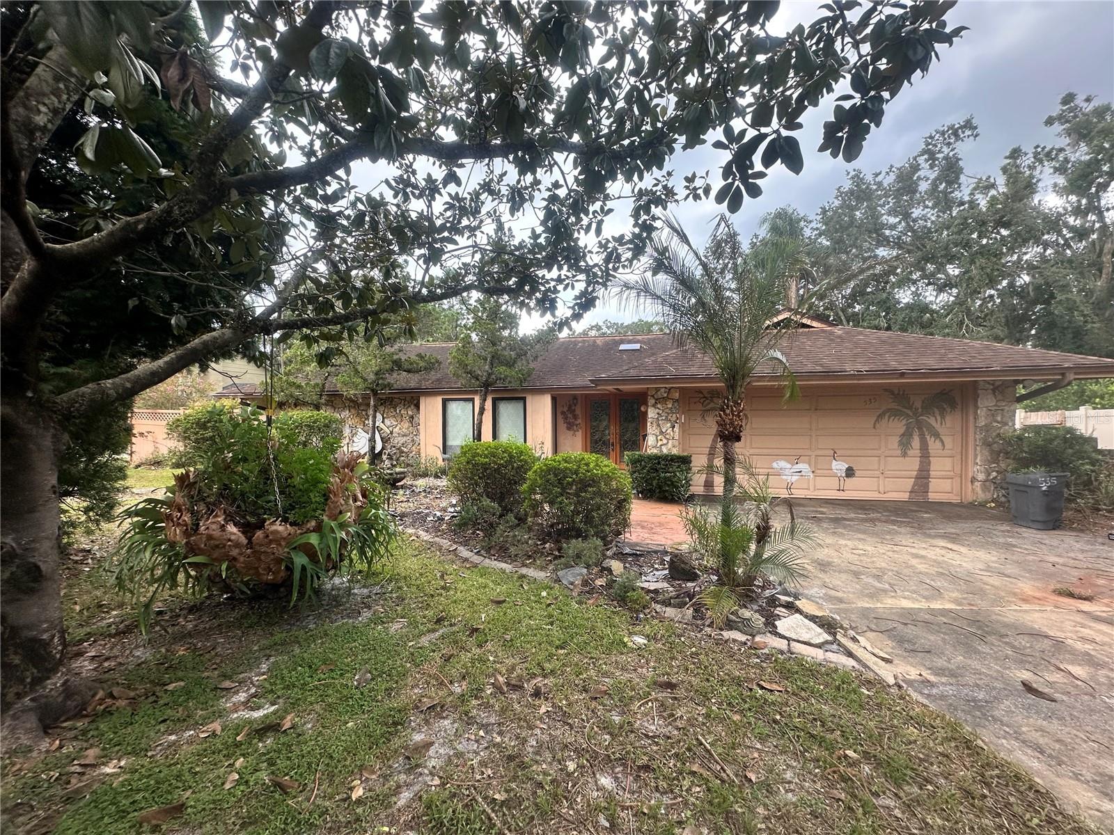 535 BROOKSIDE CIR