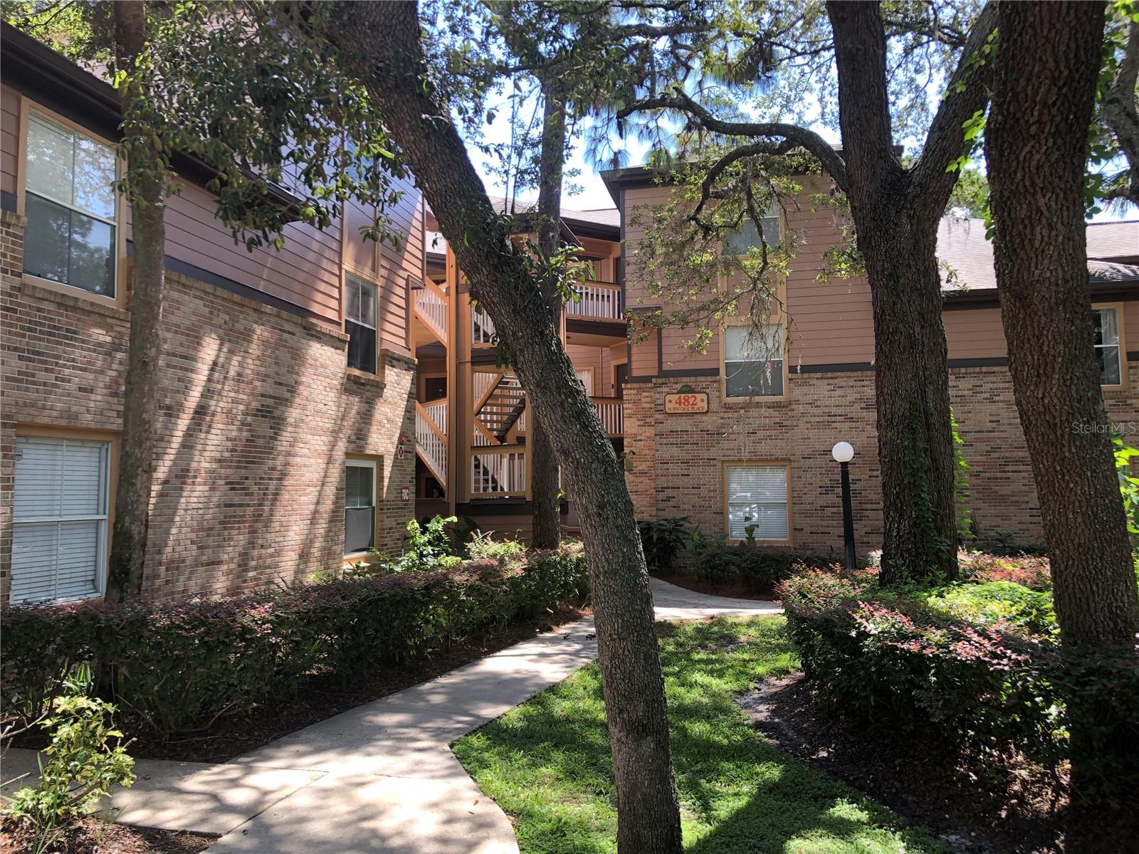 482 N PIN OAK PL #308