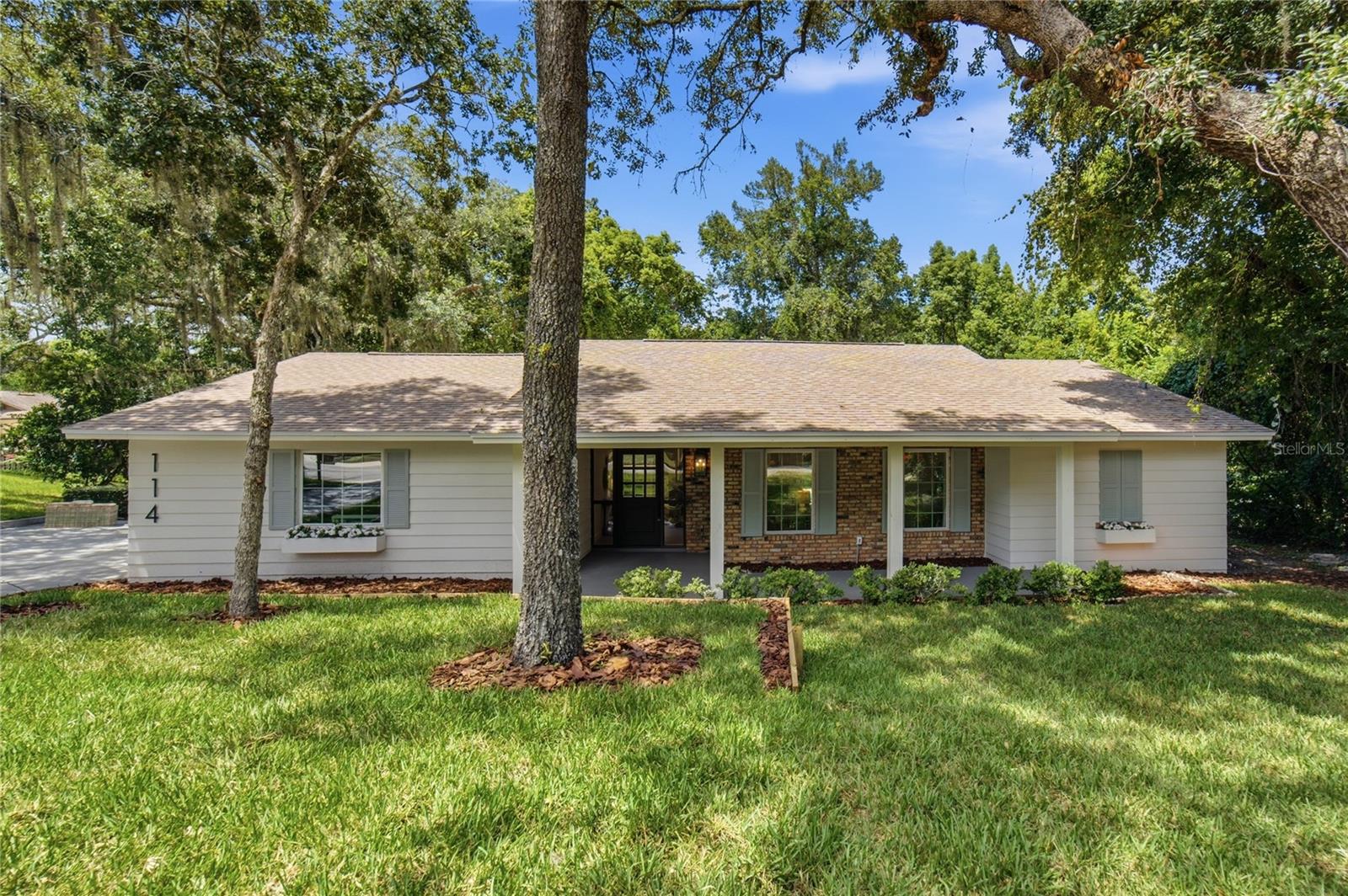 114 WAYLAND CIR