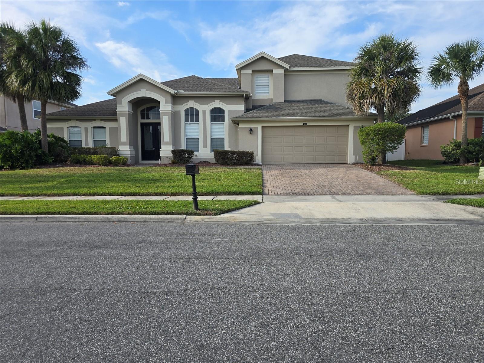 13613 LARSEN LN