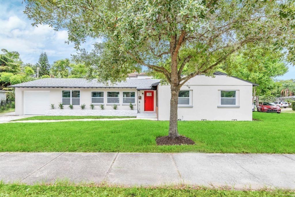 101 S LAKEMONT AVE