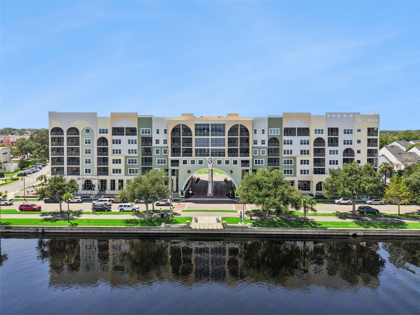 225 W SEMINOLE BLVD #603