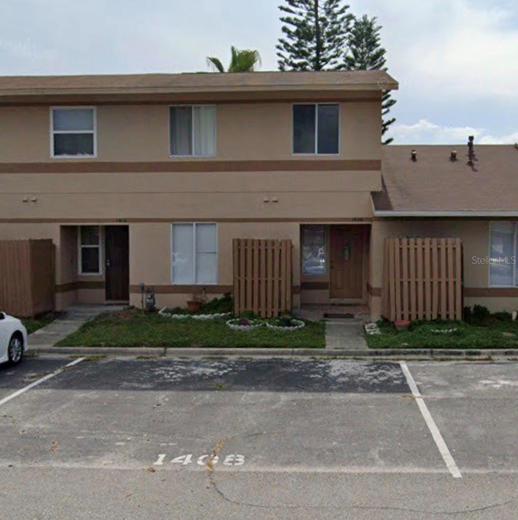 1408 EAGLE LN