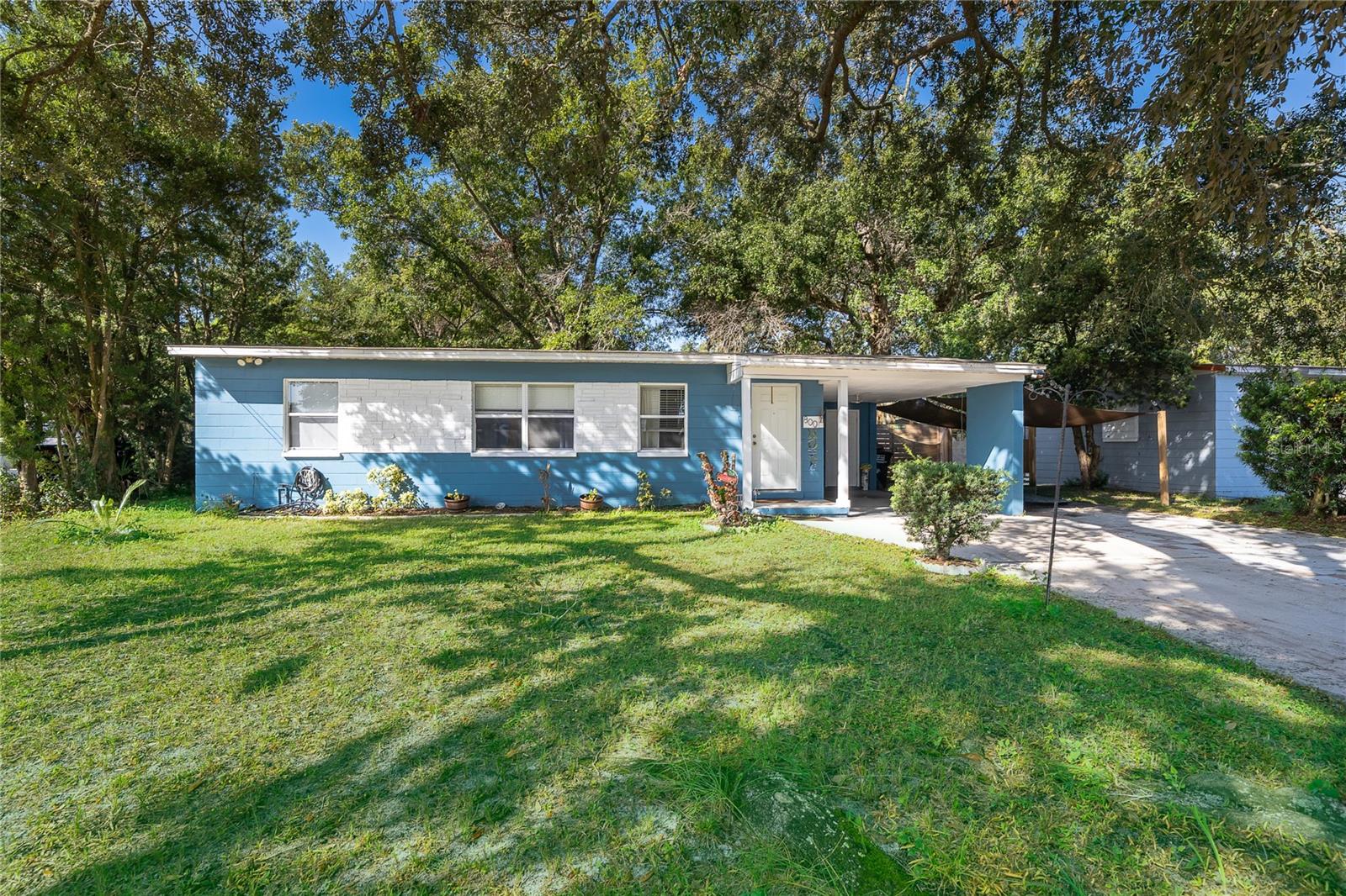 800 Dorado Ave