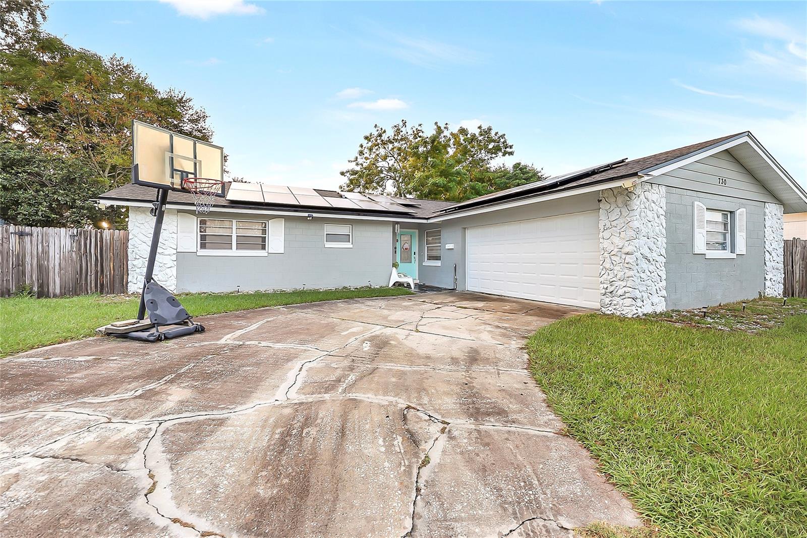 730 PARK MANOR DR