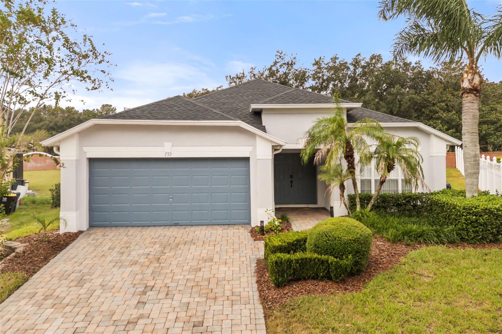 757 Balmoral Dr