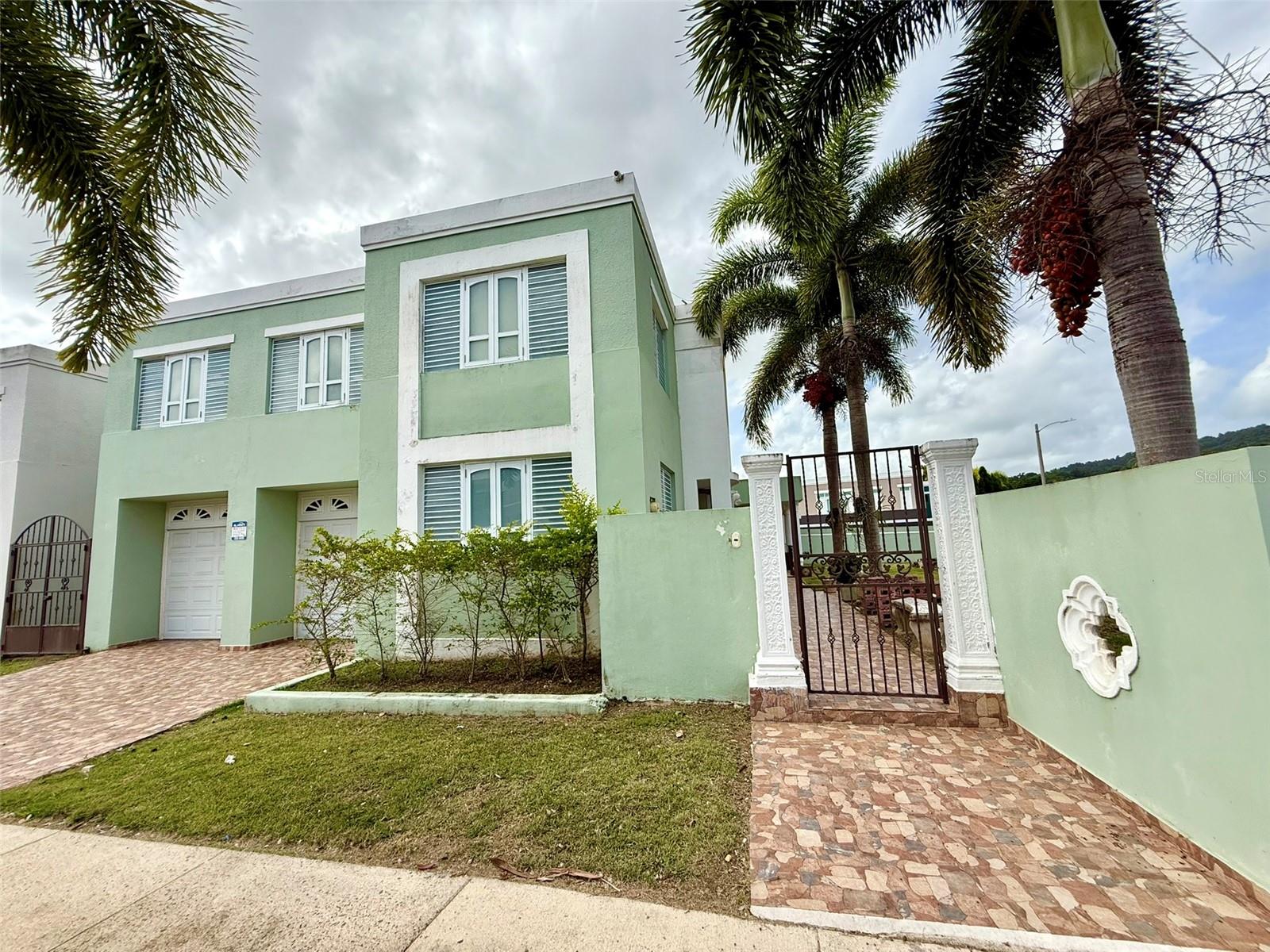 110 LA ESTANCIA