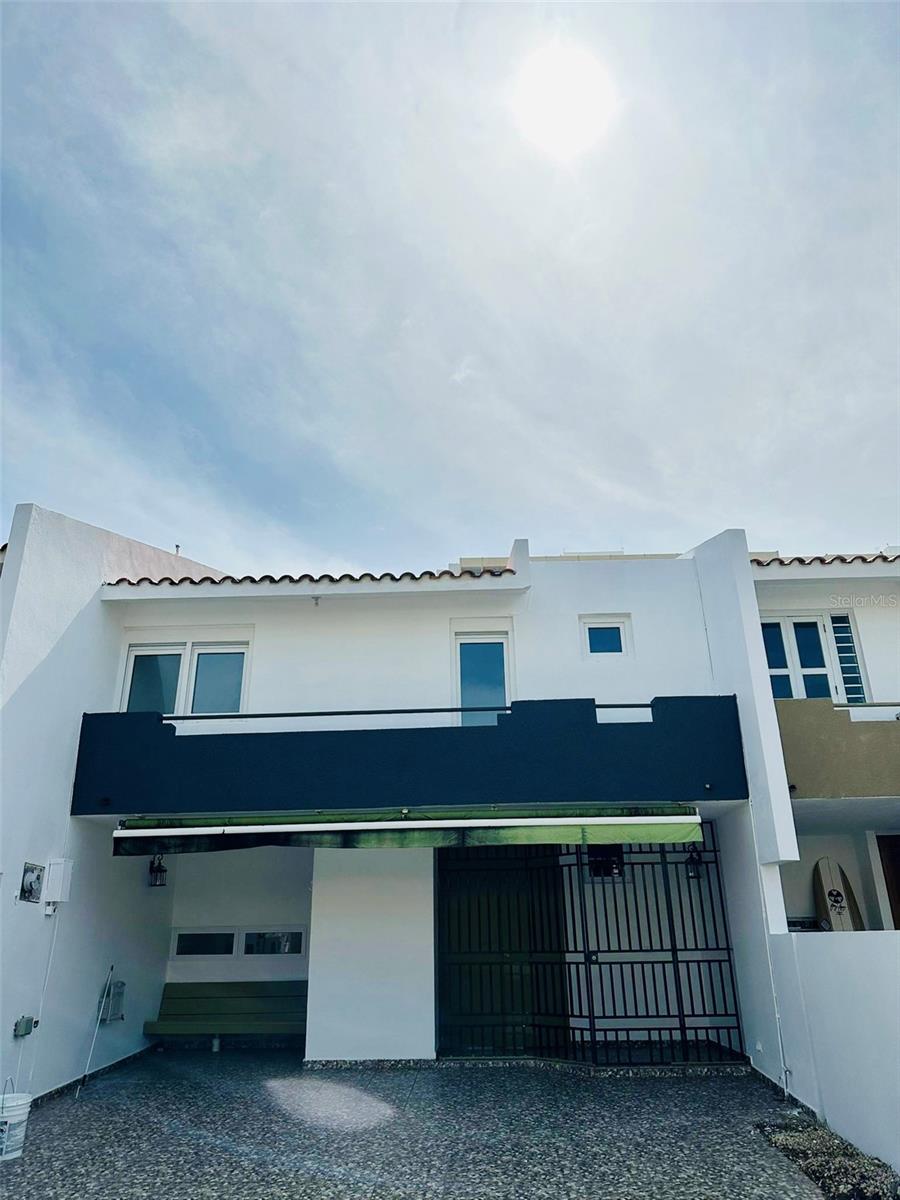 1 GARDENIA STREET #F3