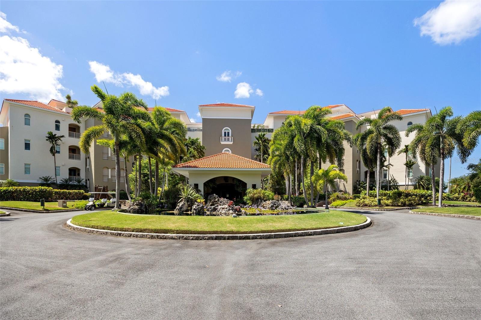 500 PLANTATION DR. #304