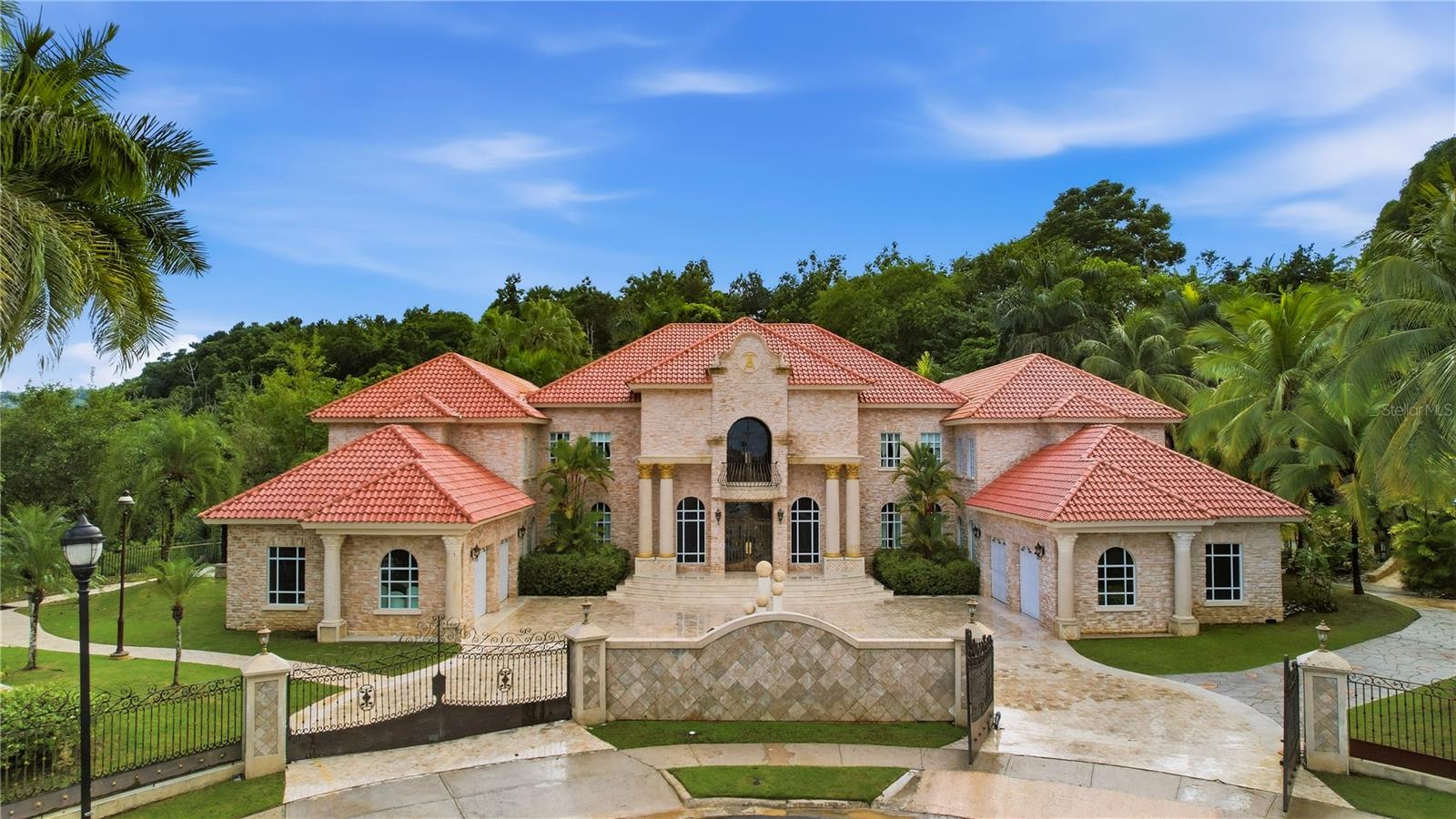 175-176 CALLE RUISEÑOR