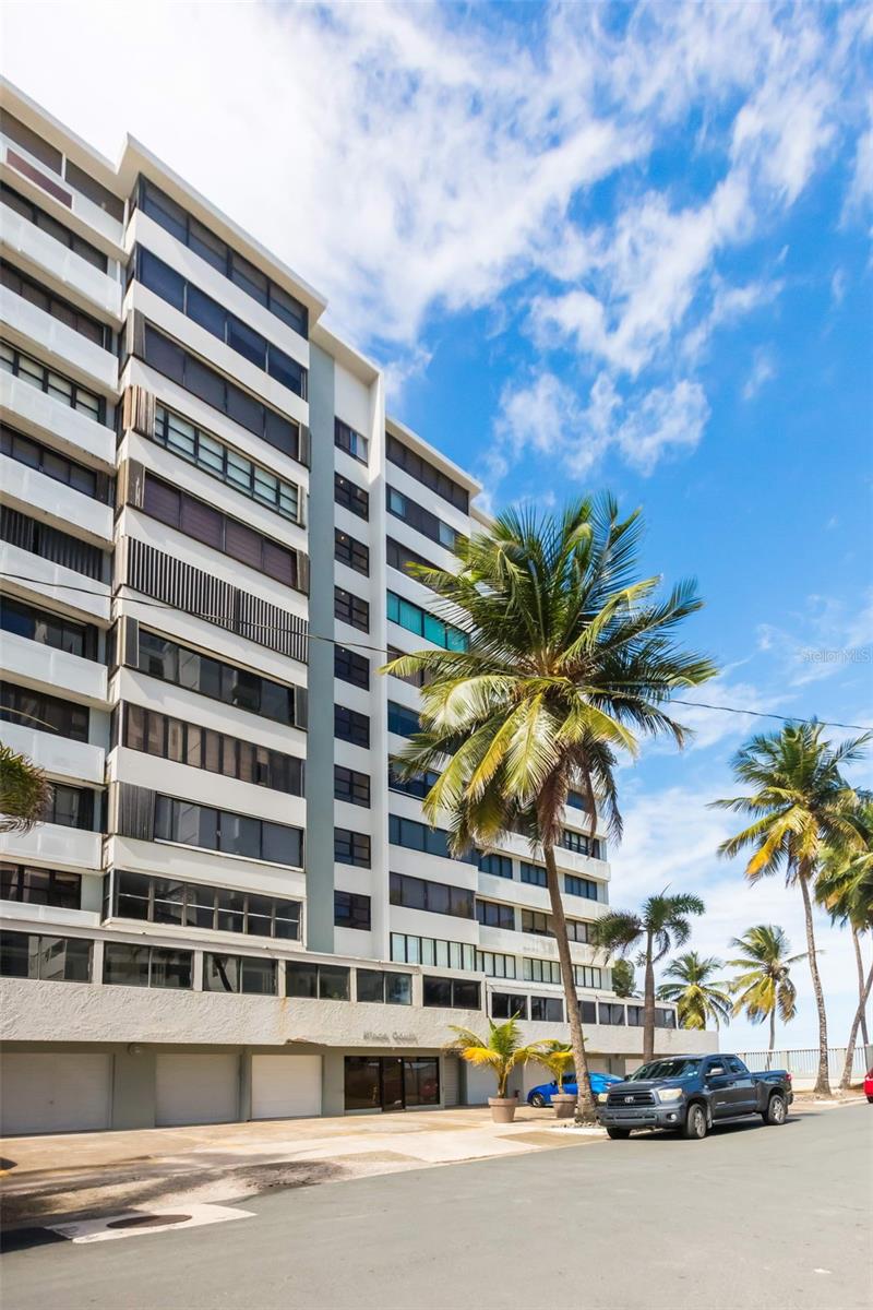 52 KINGS COURT ST.-BEACHFRONT #5A
