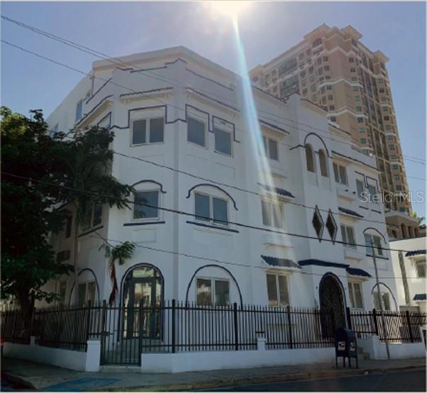 71 DE DIEGO AVE #201